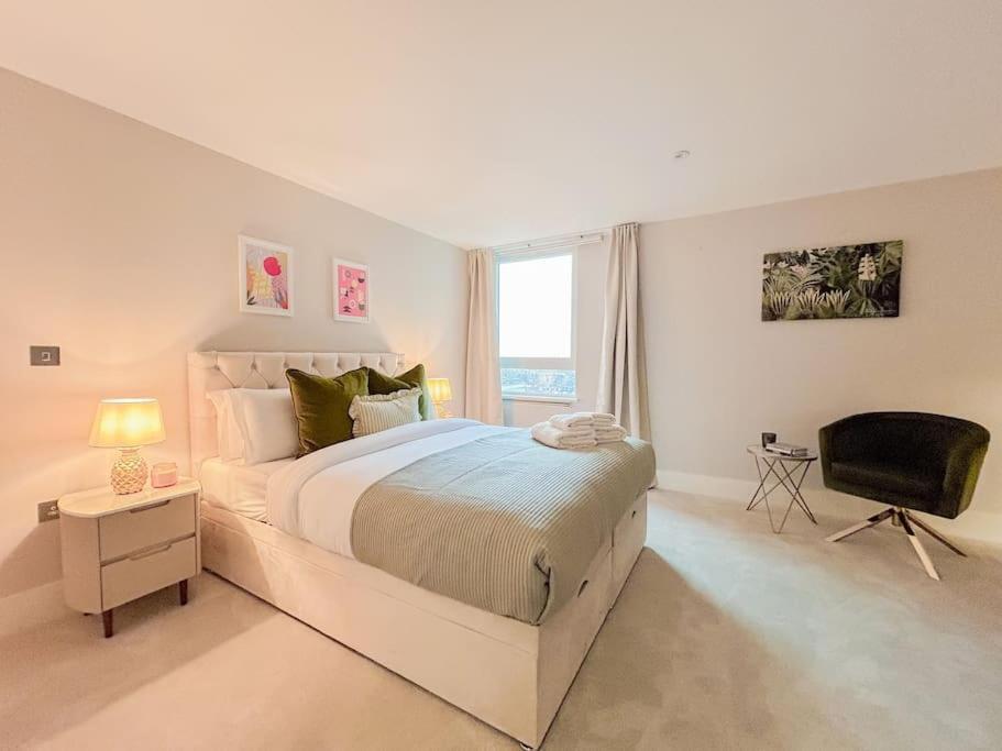 Vista Haven: A Short Let Retreat Appartement Londen