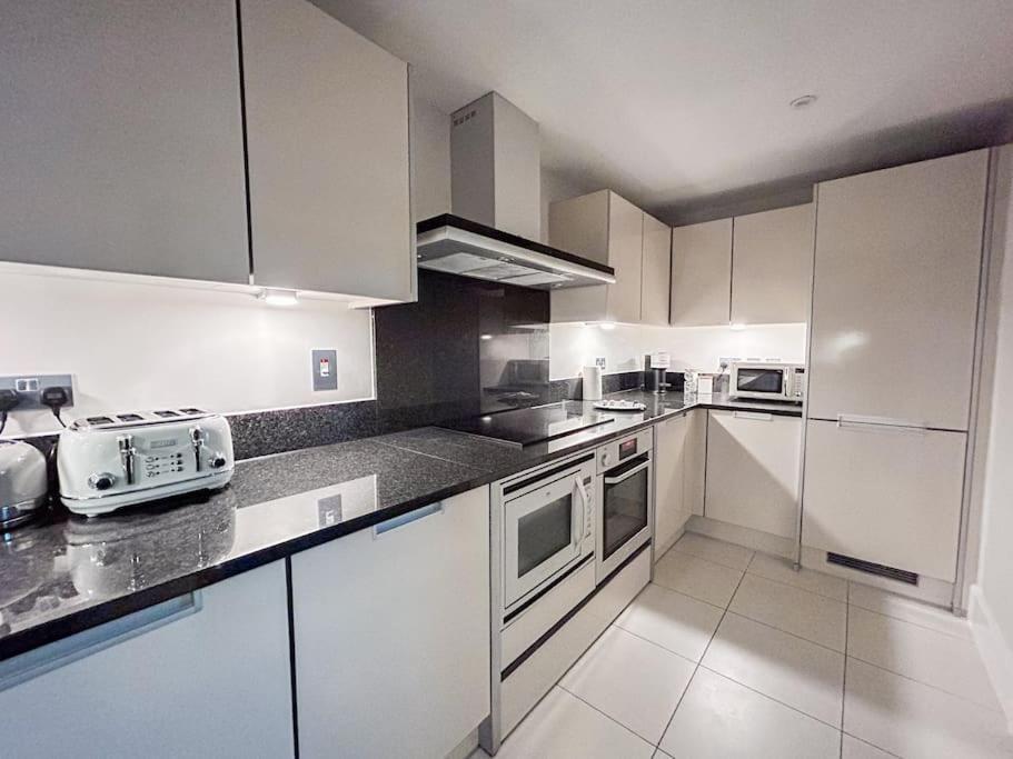 Vista Haven: A Short Let Retreat Londen